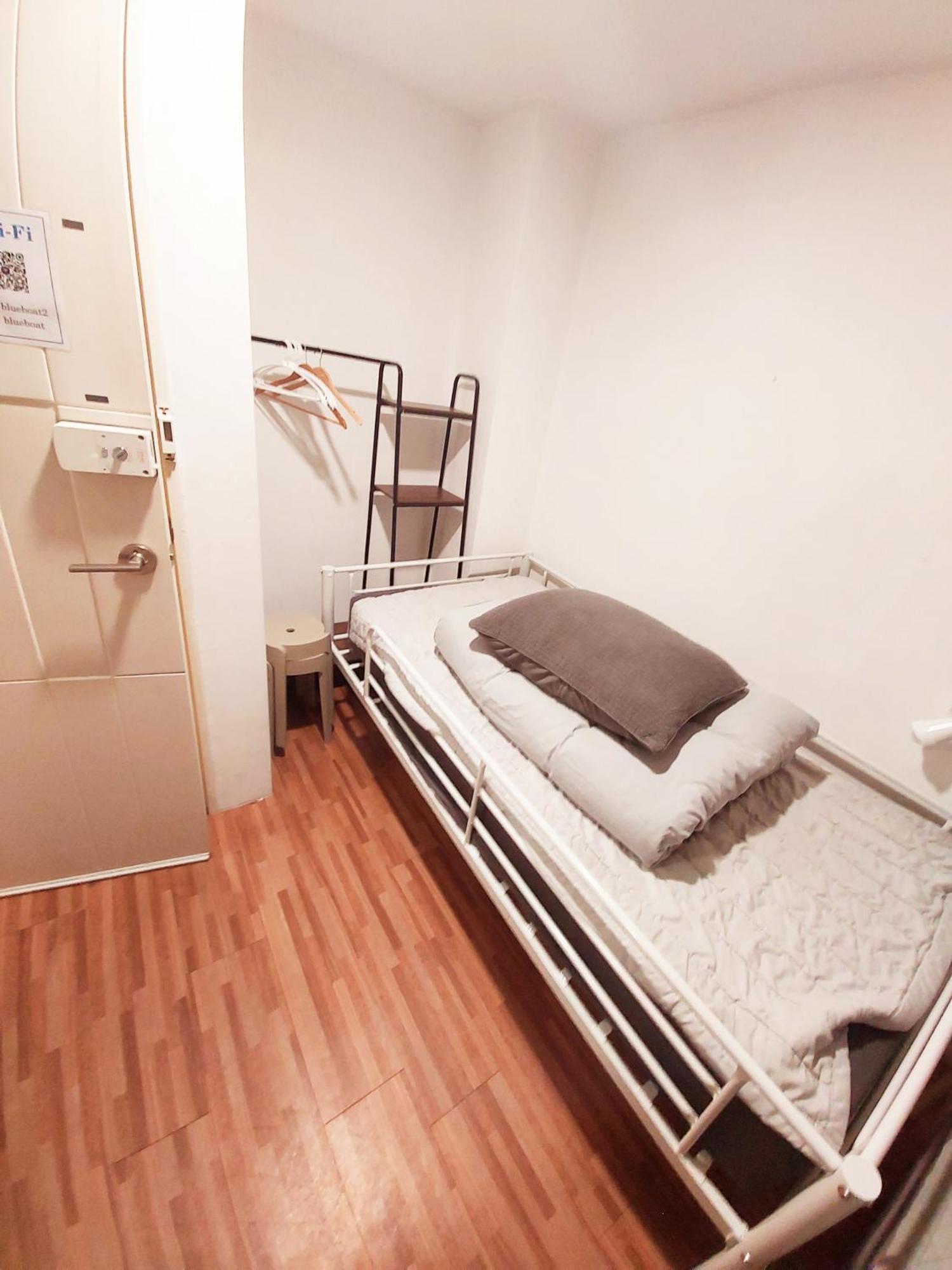 Blue Boat Hostel Myeongdong Seoul Exteriör bild