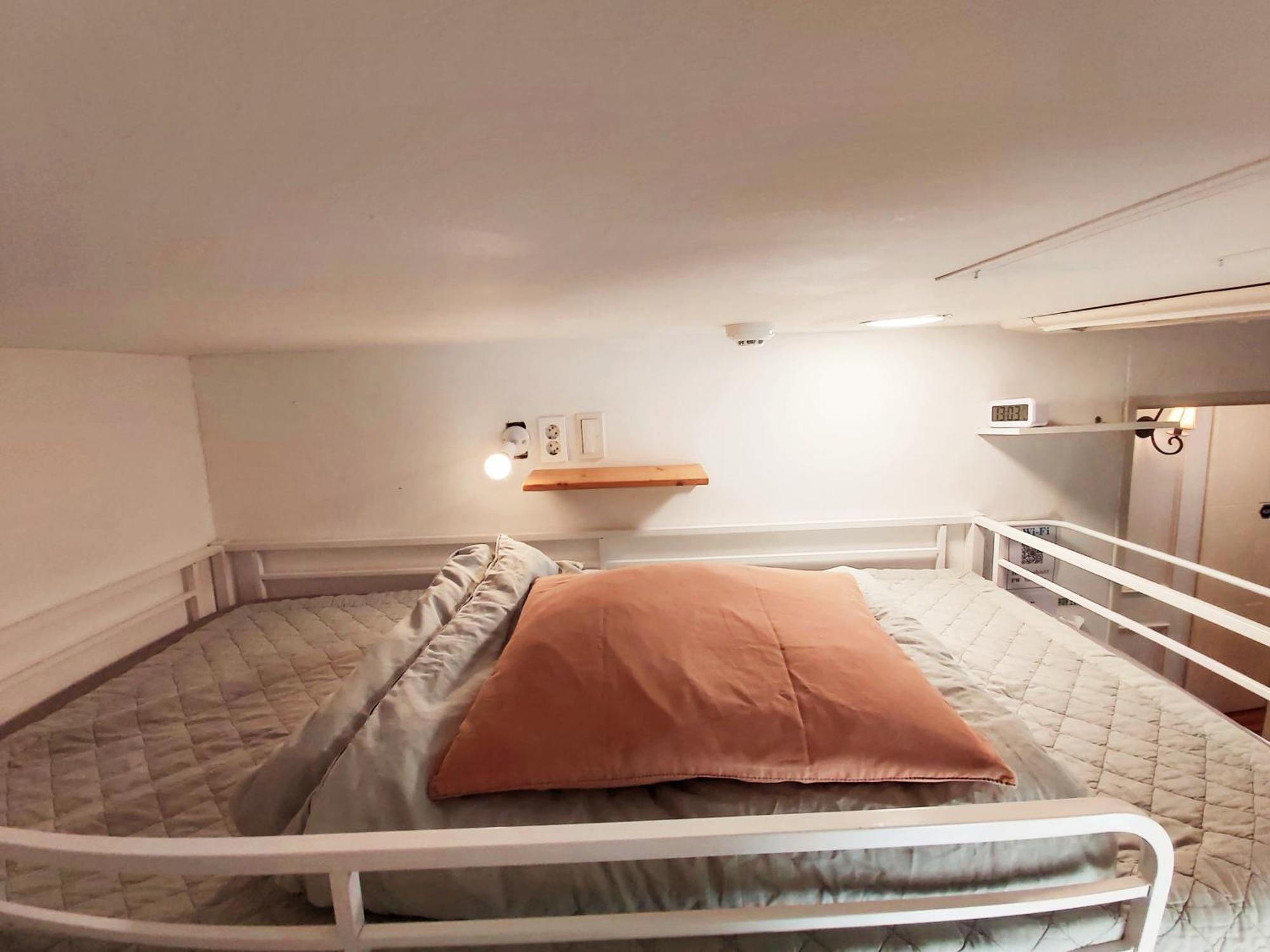 Blue Boat Hostel Myeongdong Seoul Exteriör bild