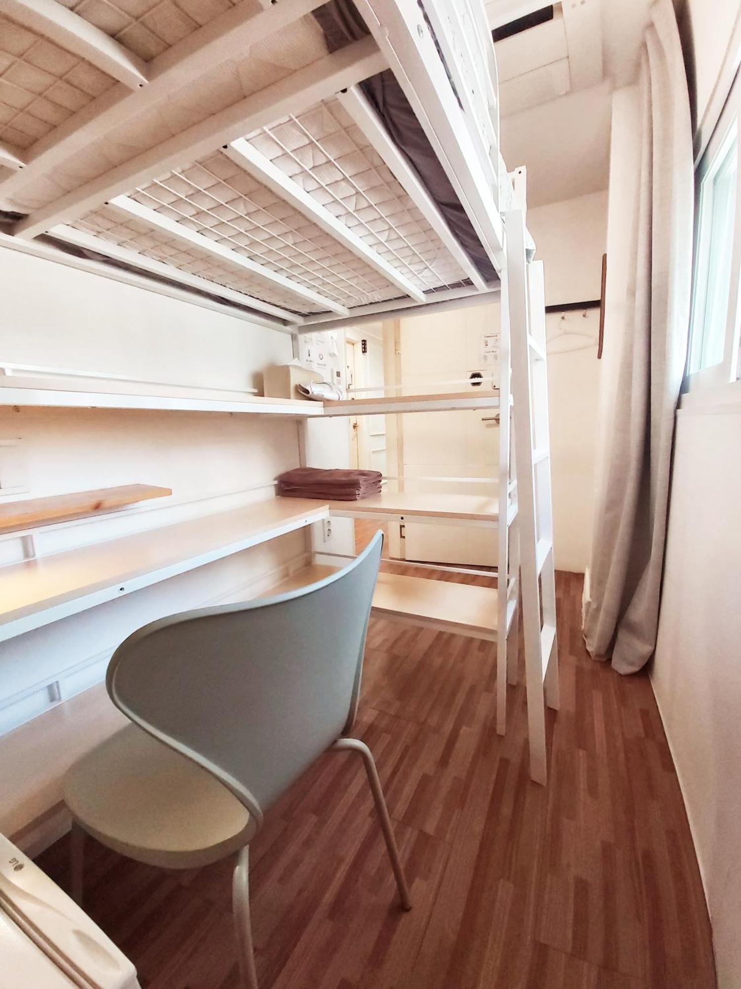 Blue Boat Hostel Myeongdong Seoul Exteriör bild