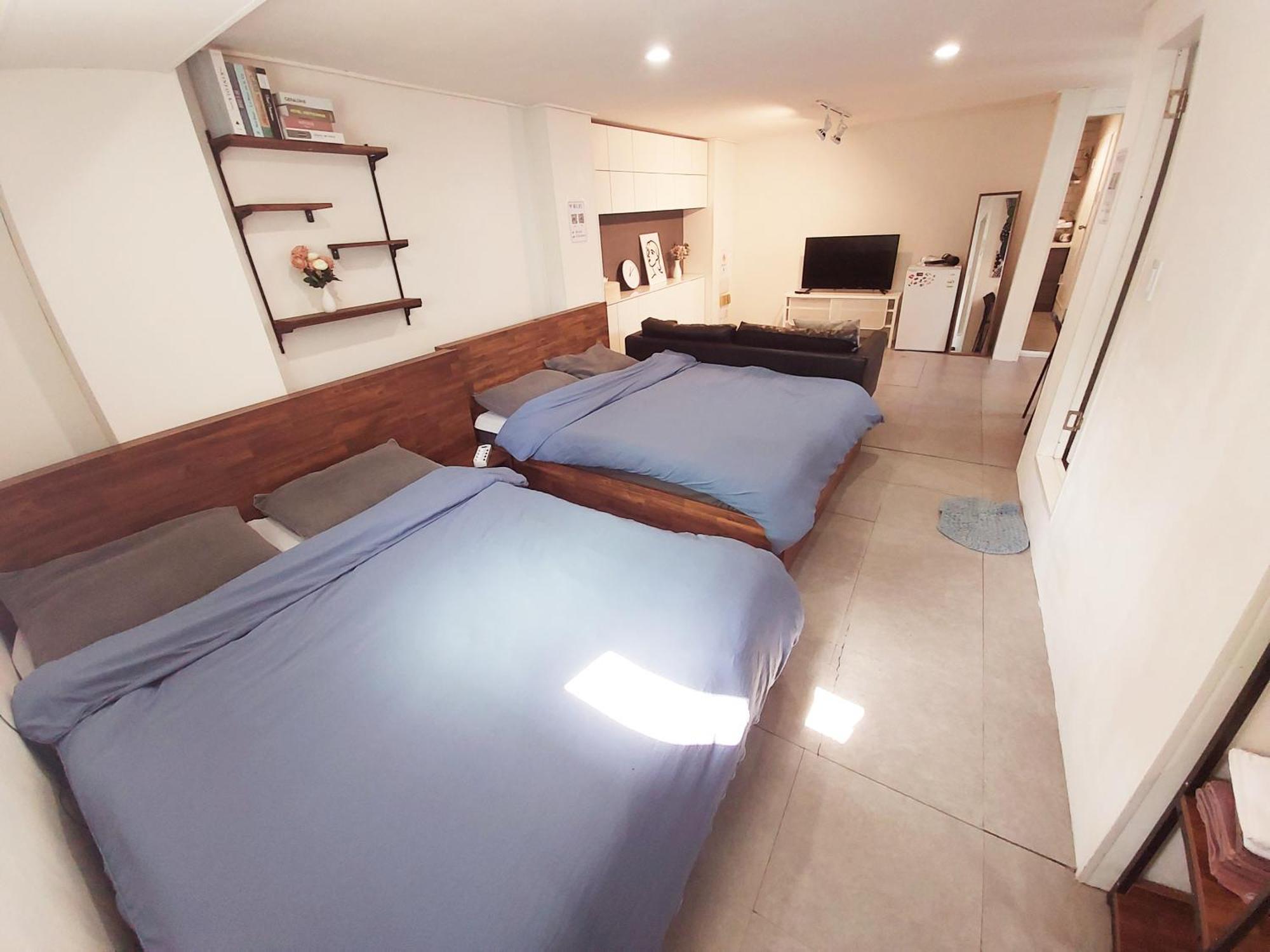 Blue Boat Hostel Myeongdong Seoul Exteriör bild